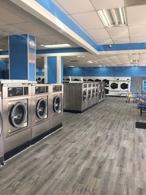 Photos of Wash & Go Coin Laundry Andalusia, AL