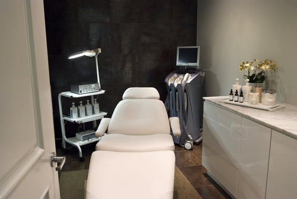 Photos of Aura Skin Spa San Leandro, CA