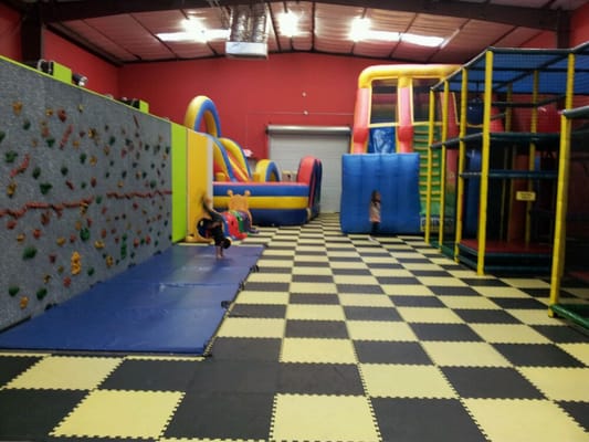 Photos of Boingos Learning Academy Visalia, CA 