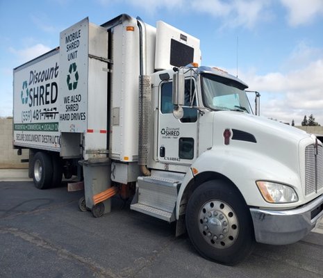 Photos of Discount Shred Visalia, CA 