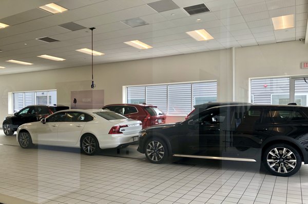 Photos of Herb Chambers Volvo Cars Norwood Bourne, MA