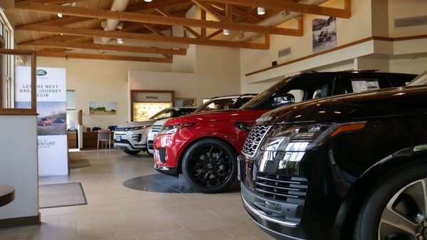 Photos of Land Rover Rockland Bourne, MA