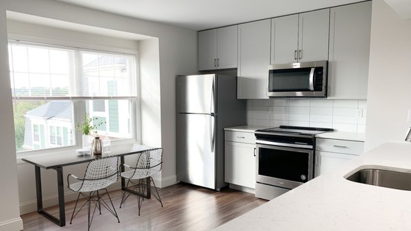 Photos of Windsor Village at Waltham Bourne, MA