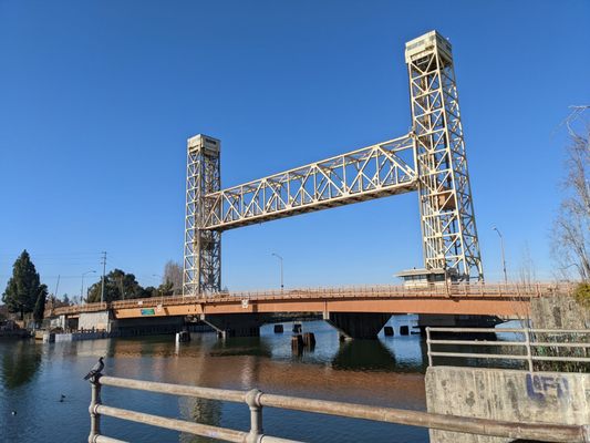 Photos of Fruitvale Bridge Park Alameda, CA