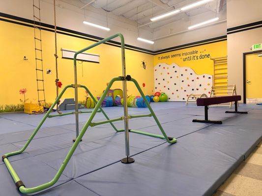 Photos of The Busy Bee Activity Center Alameda, CA